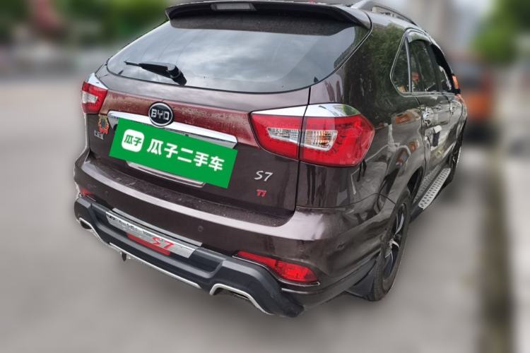 Used BYD S7 2015 1.5T Upgraded Manual Luxury Model Rear Right 45 Deg