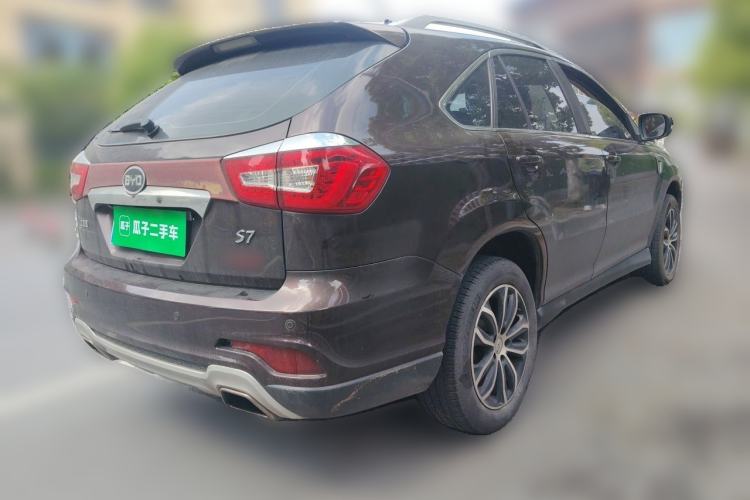 Used BYD S7 2015 2.0T Upgraded Automatic Luxury Version Rear Right 45 Deg