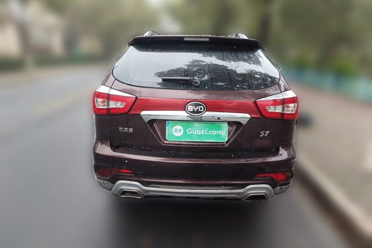 Used BYD S7 2015 2.0T Upgraded Automatic Luxury Version Rear