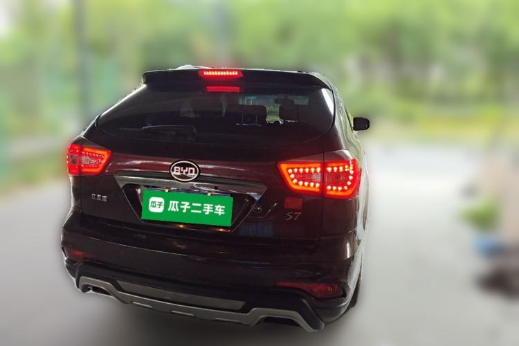 Used BYD S7 2015 2.0T Automatic Flagship Edition Rear