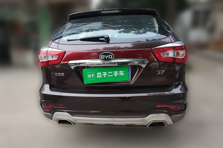 Used BYD S7 2015 2.0T Upgraded Automatic Luxury Version Rear
