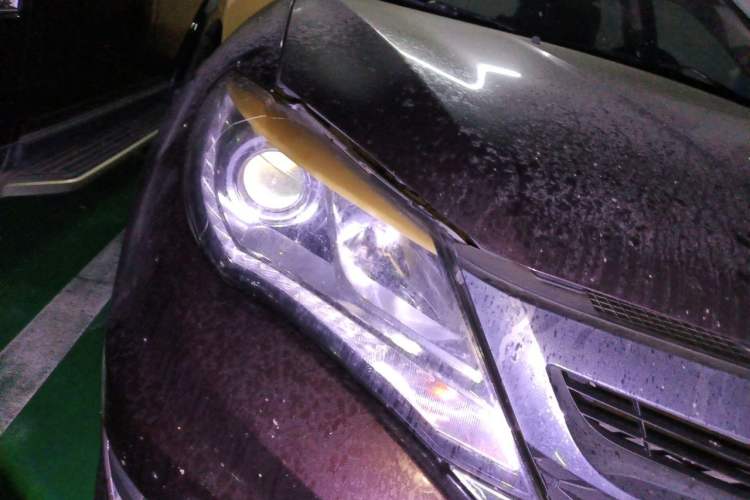 Used BYD S7 2015 2.0T Upgraded Automatic Flagship Version Right Front Headlight