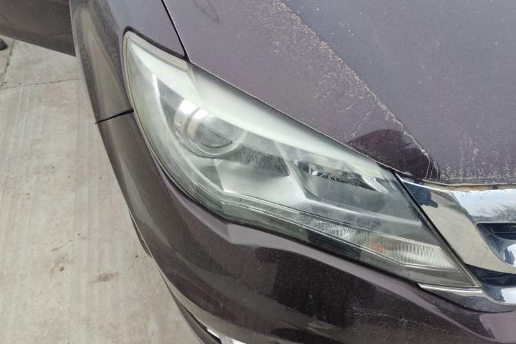 Used BYD S7 2015 2.0T Automatic Flagship Edition Right Front Headlight