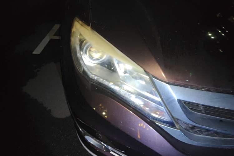 Used BYD S7 2015 2.0T Upgraded Automatic Luxury Version Right Front Headlight