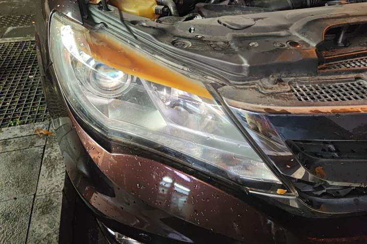 Used BYD S7 2015 2.0T Upgraded Automatic Luxury Version Right Front Headlight