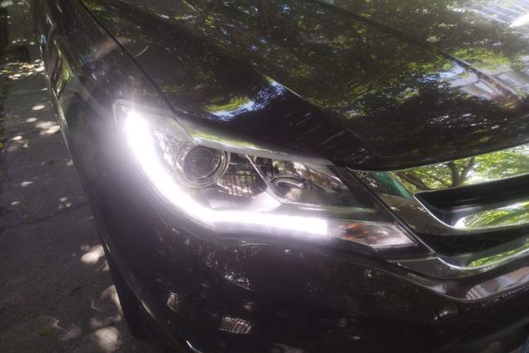 Used BYD S7 2015 2.0T Automatic Prestige Model Right Front Headlight