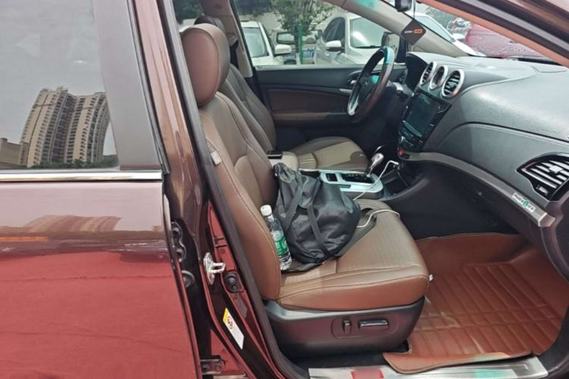 Used BYD S7 2015 2.0T Upgraded Automatic Luxury Version Right Front Seat
