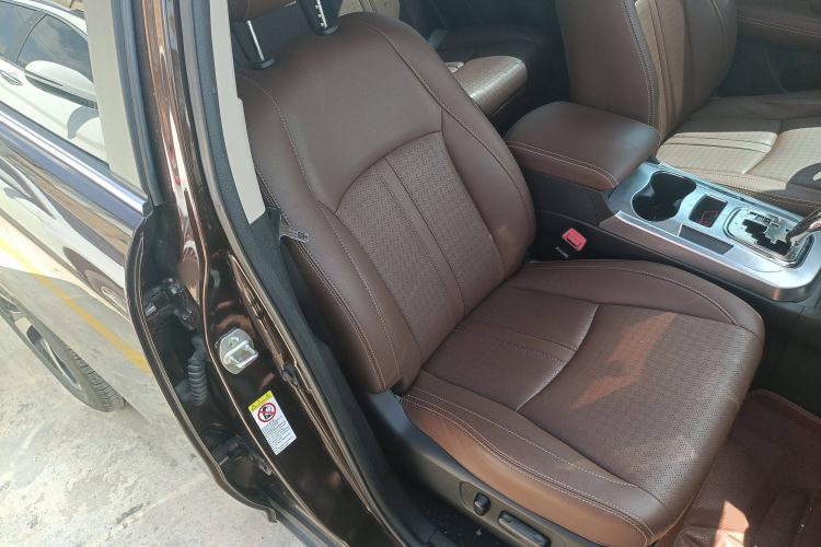 Used BYD S7 2015 2.0T Upgraded Automatic Flagship Version Right Front Seat