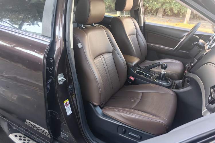 Used BYD S7 2015 1.5T Upgraded Manual Luxury Model Right Front Seat
