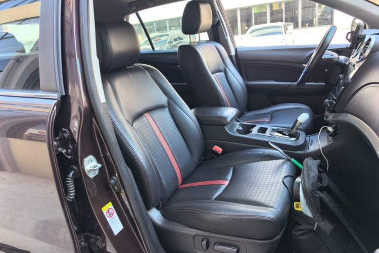Used BYD S7 2015 2.0T Automatic Prestige Model Right Front Seat