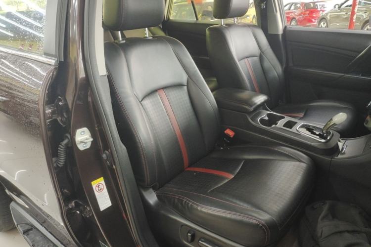 Used BYD S7 2015 2.0T Automatic Flagship Edition Right Front Seat