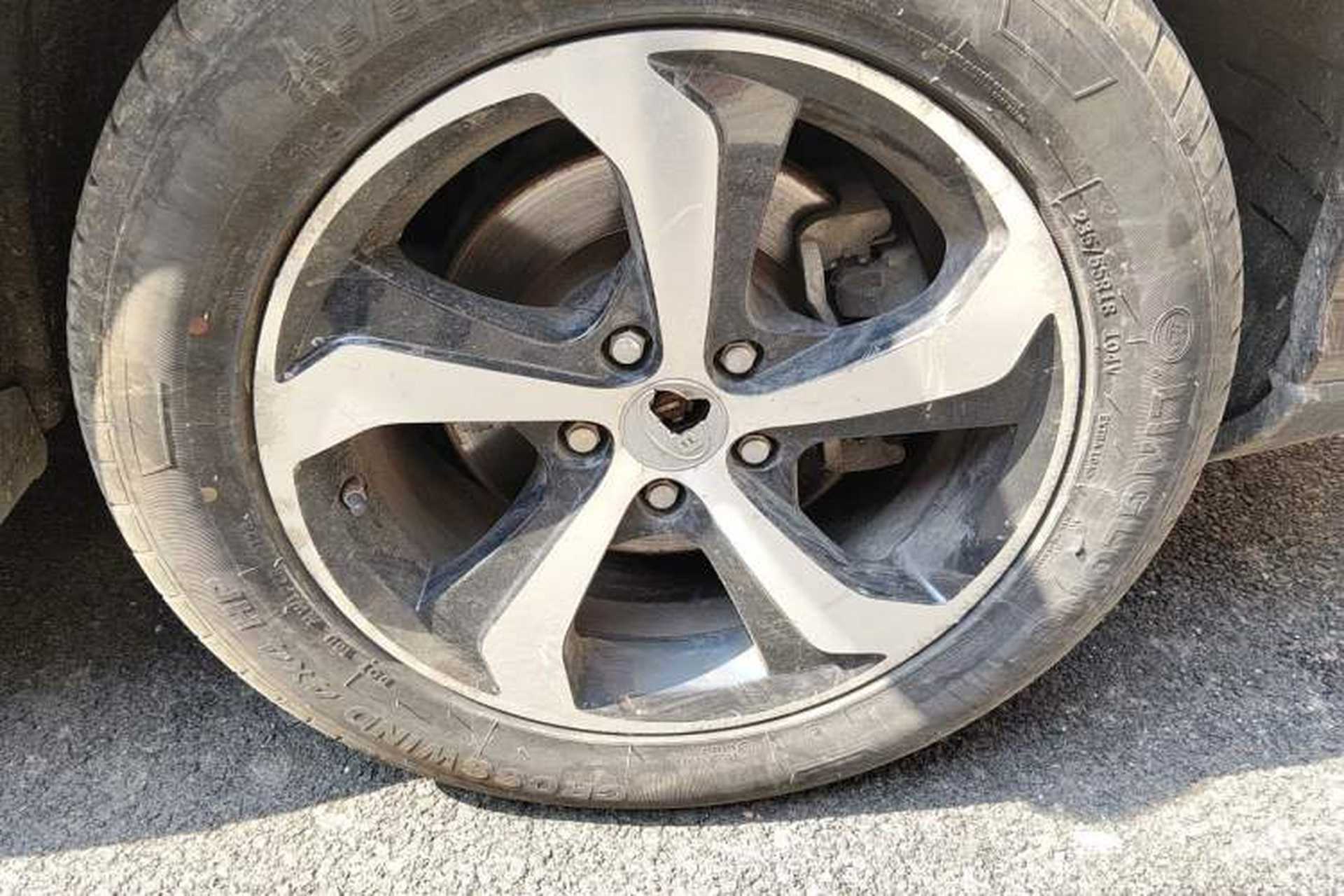 Used BYD S7 2015 2.0T Upgraded Automatic Luxury Version Right Front Wheel Hub