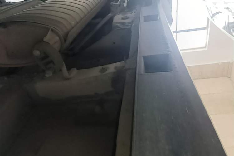 Used BYD S7 2015 2.0T Upgraded Automatic Flagship Version Right Side Sill