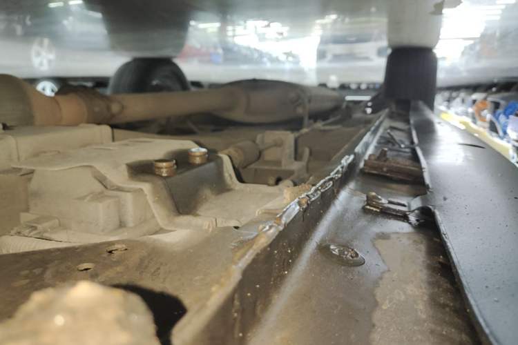 Used BYD S7 2015 2.0T Automatic Flagship Edition Right Side Sill