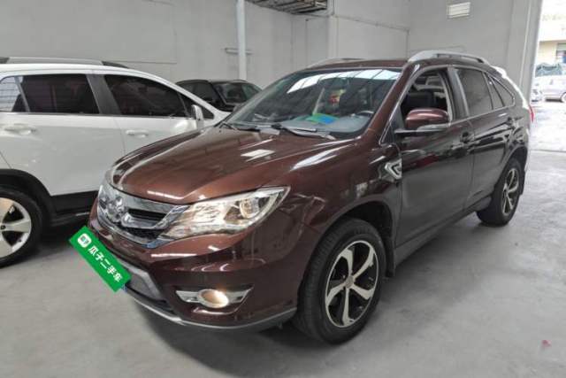 Used BYD S7 2015 2.0T Automatic Prestige Model