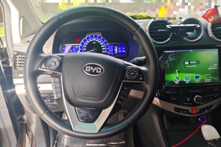 Used BYD S7 2015 2.0T Automatic Prestige Model Steering Wheel