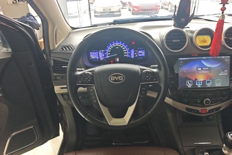 Used BYD S7 2015 1.5T Upgraded Manual Luxury Model Steering Wheel