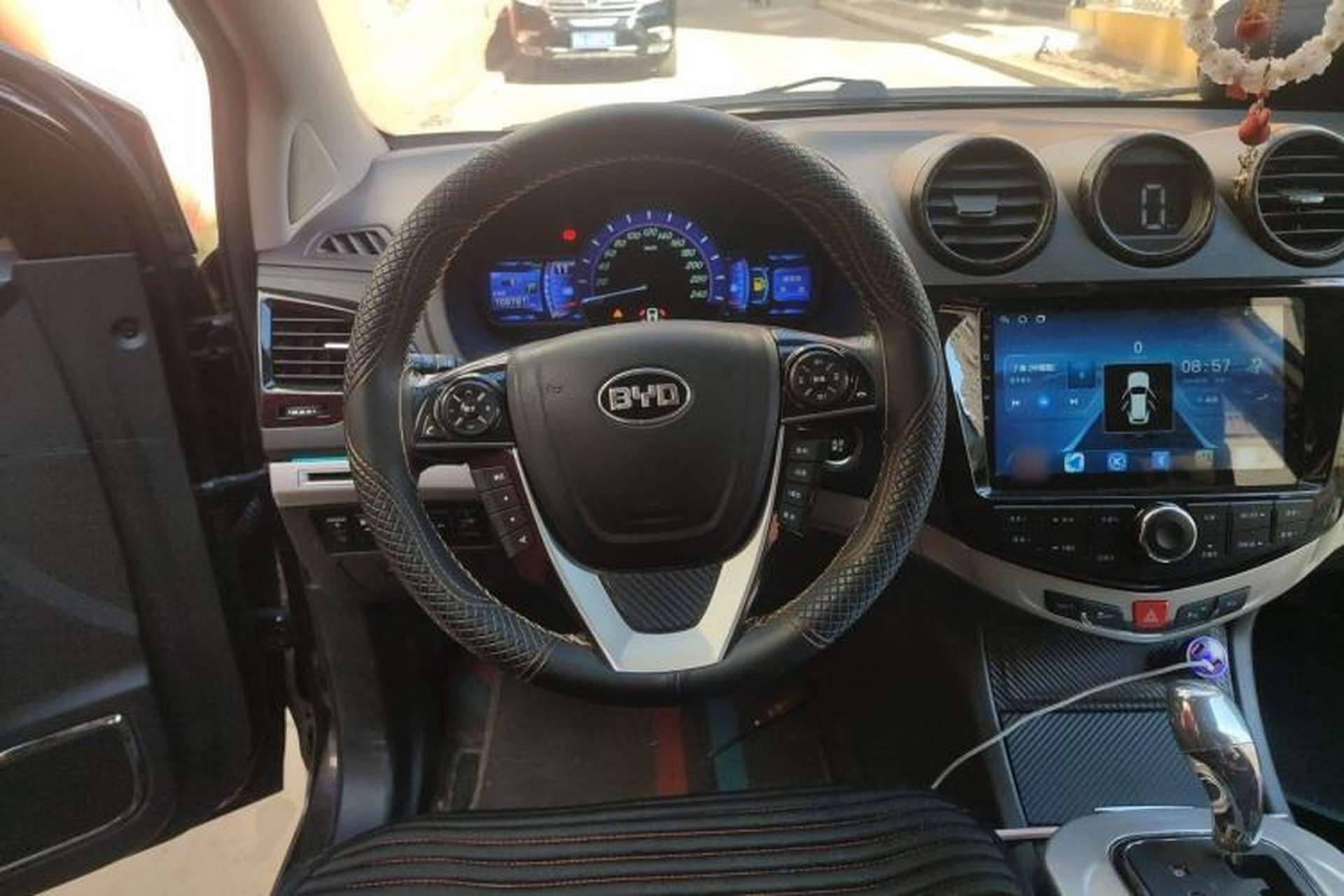 Used BYD S7 2015 2.0T Upgraded Automatic Luxury Version Steering Wheel