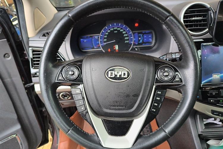 Used BYD S7 2015 1.5T Manual Luxury Model Steering Wheel