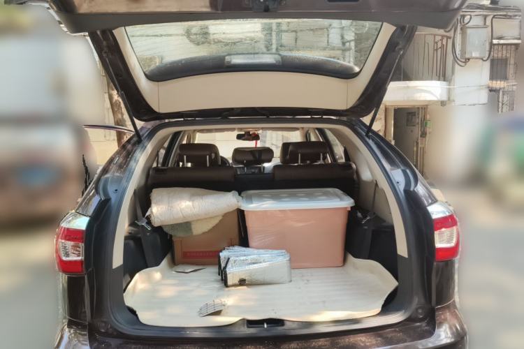 Used BYD S7 2015 2.0T Upgraded Automatic Luxury Version Trunk