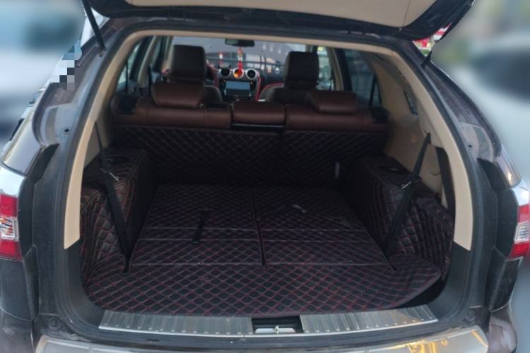 Used BYD S7 2015 2.0T Upgraded Automatic Luxury Version Trunk