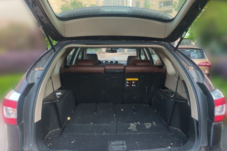 Used BYD S7 2015 2.0T Upgraded Automatic Luxury Version Trunk