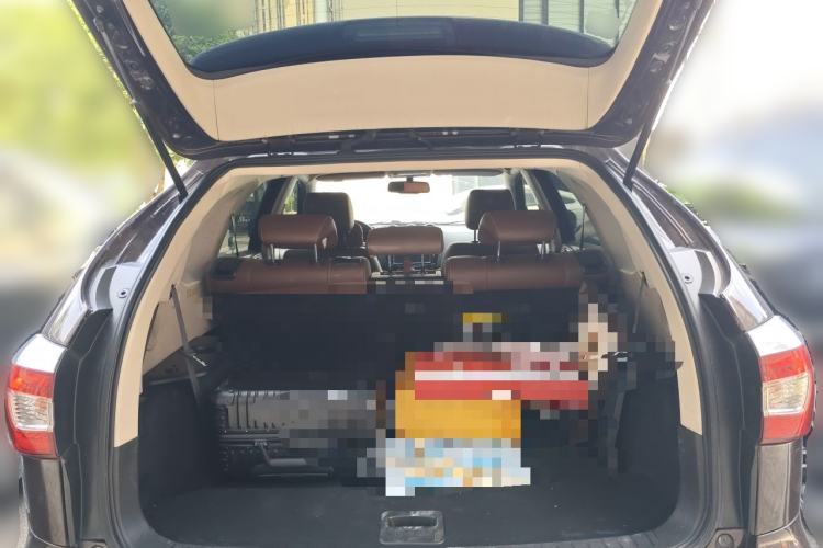 Used BYD S7 2015 2.0T Upgraded Automatic Luxury Version Trunk