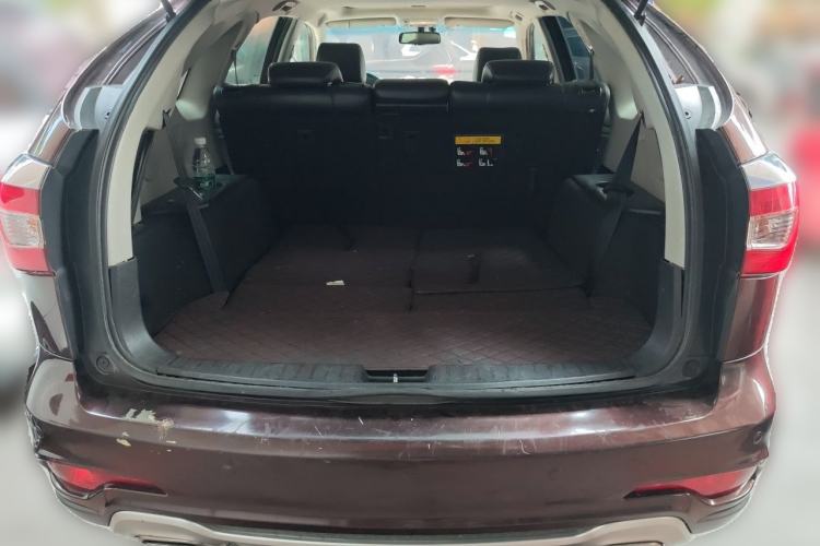 Used BYD S7 2015 2.0T Automatic Prestige Model Trunk
