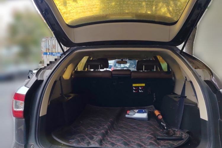 Used BYD S7 2015 2.0T Upgraded Automatic Luxury Version Trunk