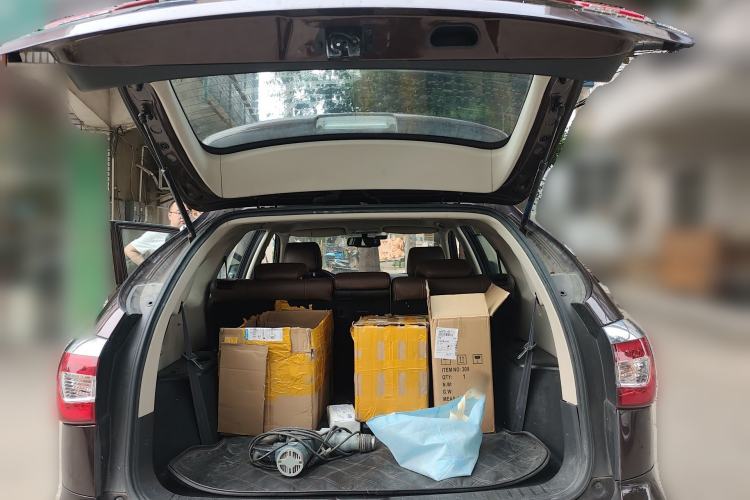 Used BYD S7 2015 2.0T Upgraded Automatic Luxury Version Trunk