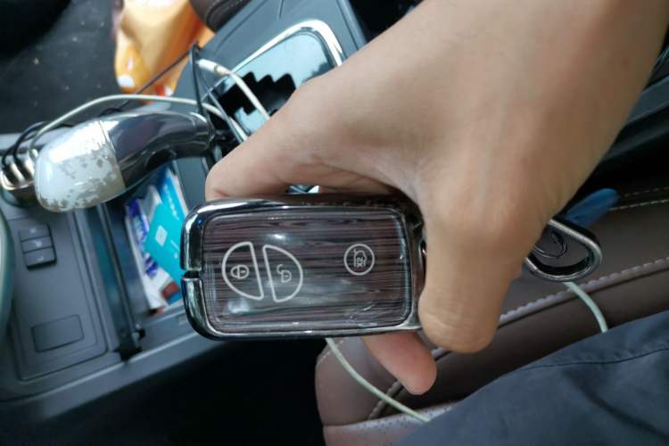 Used BYD S7 2015 2.0T Upgraded Automatic Flagship Version Vehicle Key