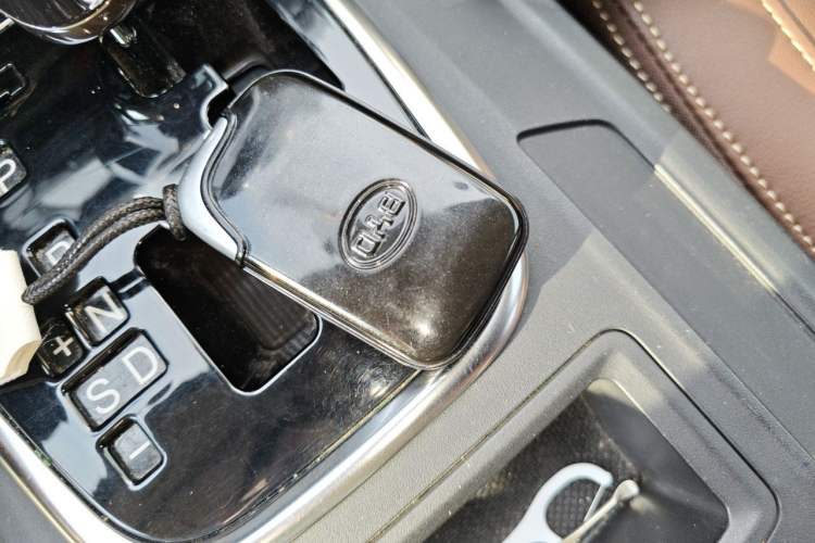 Used BYD S7 2015 2.0T Upgraded Automatic Luxury Version Vehicle Key