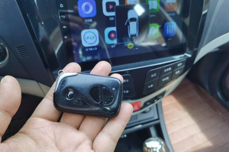 Used BYD S7 2015 2.0T Upgraded Automatic Flagship Version Vehicle Key