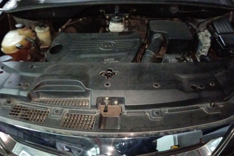 Used BYD S7 2015 1.5T Manual Luxury Model Engine Bay
