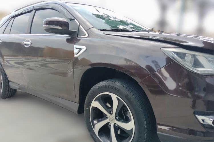 Used BYD S7 2015 2.0T Automatic Prestige Model Front Right 45 Deg