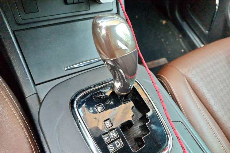 Used BYD S7 2015 2.0T Upgraded Automatic Flagship Version Gear Lever