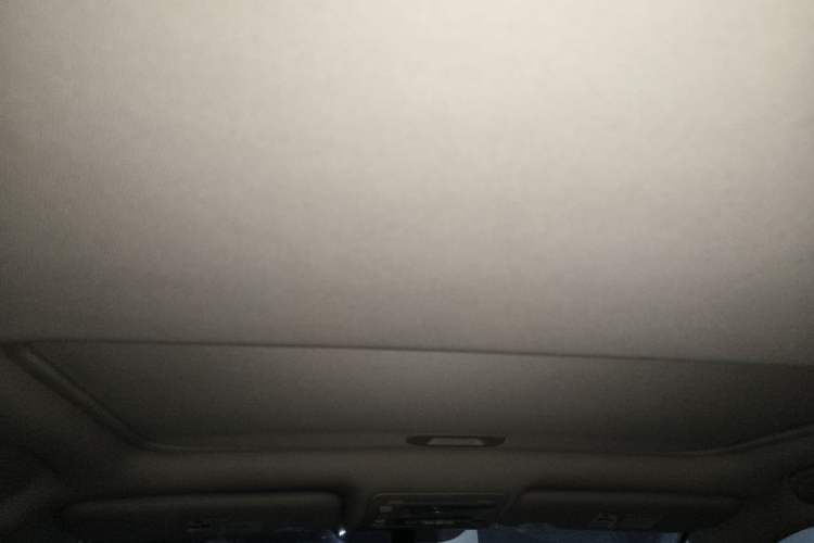 Used BYD S7 2015 1.5T Upgraded Manual Luxury Model Headliner