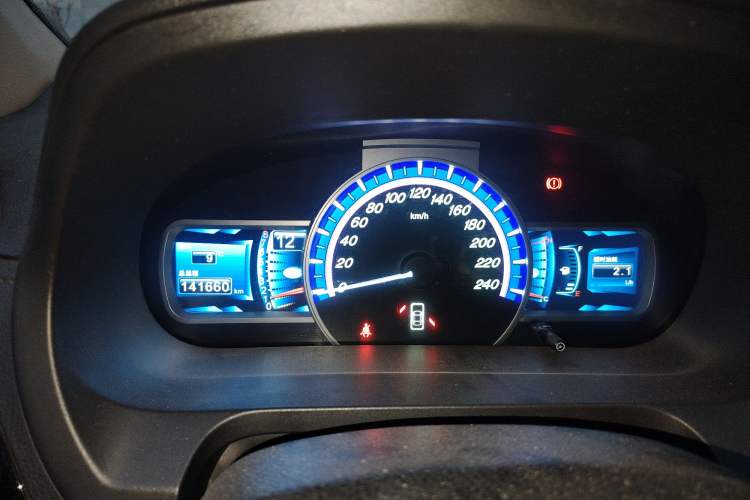 Used BYD S7 2015 1.5T Upgraded Manual Luxury Model Instrument Cluster