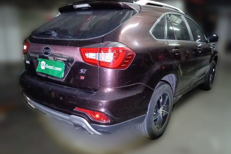 Used BYD S7 2015 1.5T Manual Luxury Model Rear Right 45 Deg