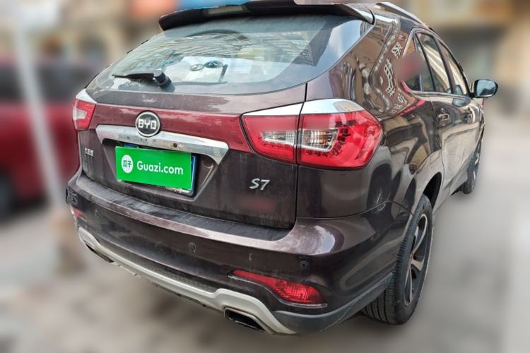 Used BYD S7 2015 2.0T Upgraded Automatic Flagship Version Rear Right 45 Deg