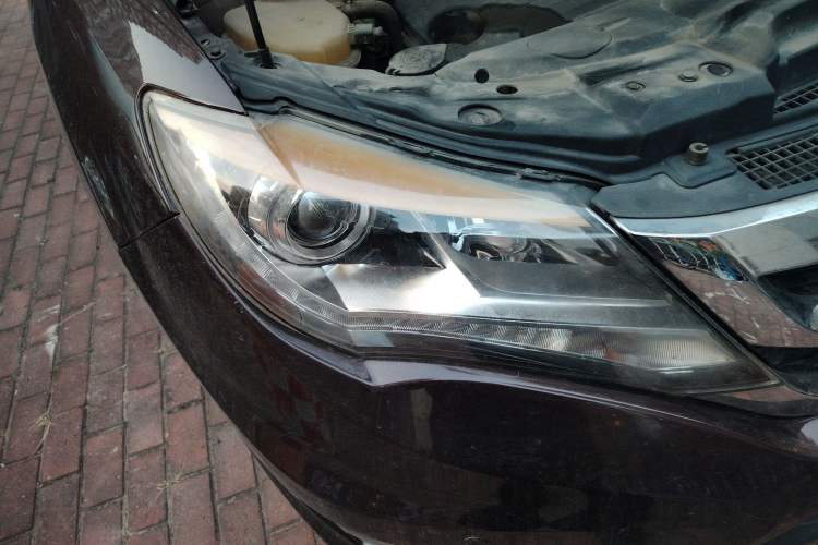 Used BYD S7 2015 1.5T Upgraded Manual Luxury Model Right Front Headlight