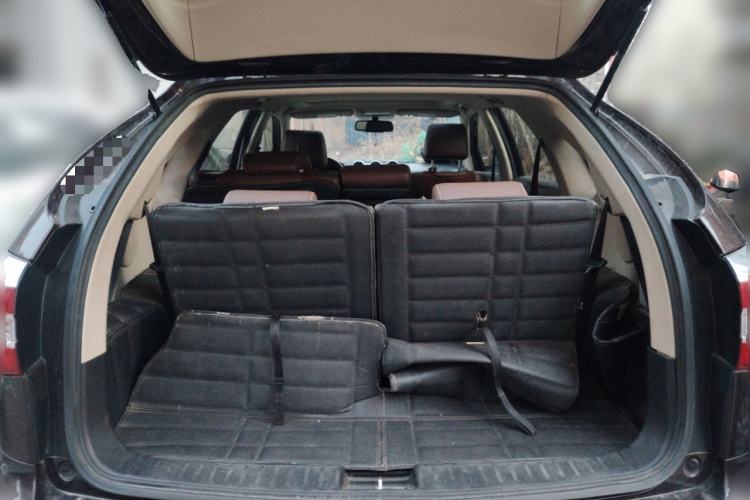 Used BYD S7 2015 1.5T Upgraded Manual Luxury Model Trunk