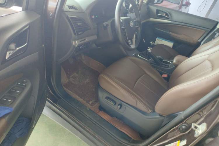 Used BYD S7 2015 1.5T Manual Luxury Model Driver Seat