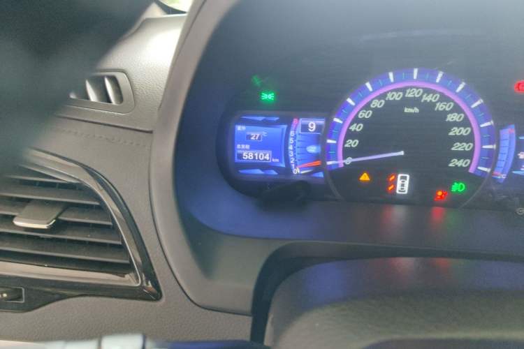 Used BYD S7 2015 1.5T Manual Luxury Model Odometer Close Up
