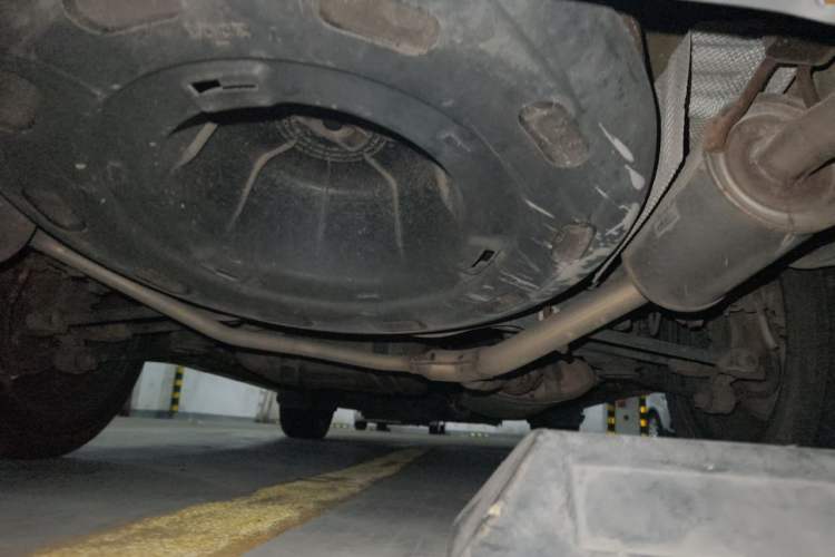 Used BYD S7 2015 2.0T Upgraded Automatic Flagship Version Chassis Rear