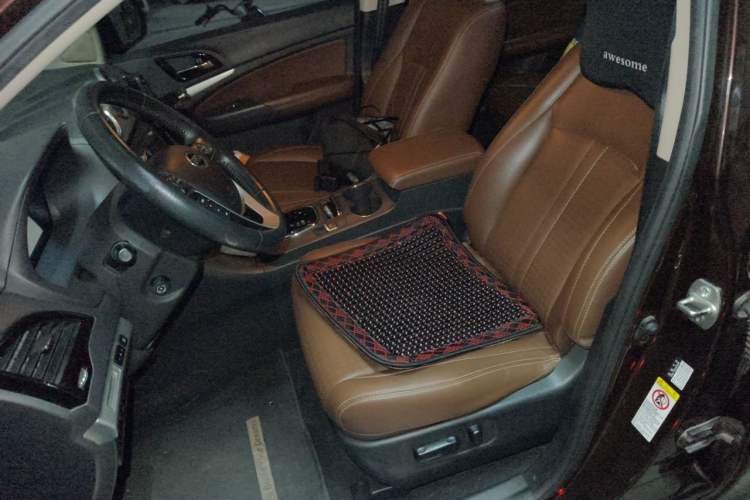 Used BYD S7 2015 2.0T Upgraded Automatic Flagship Version Left Front Seat