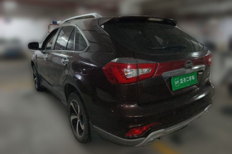 Used BYD S7 2015 2.0T Upgraded Automatic Flagship Version Rear Left 45 Deg