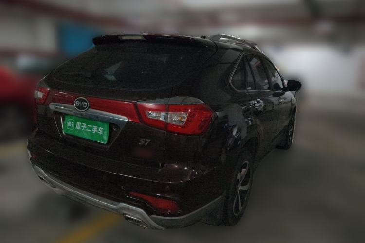 Used BYD S7 2015 2.0T Upgraded Automatic Flagship Version Rear Right 45 Deg