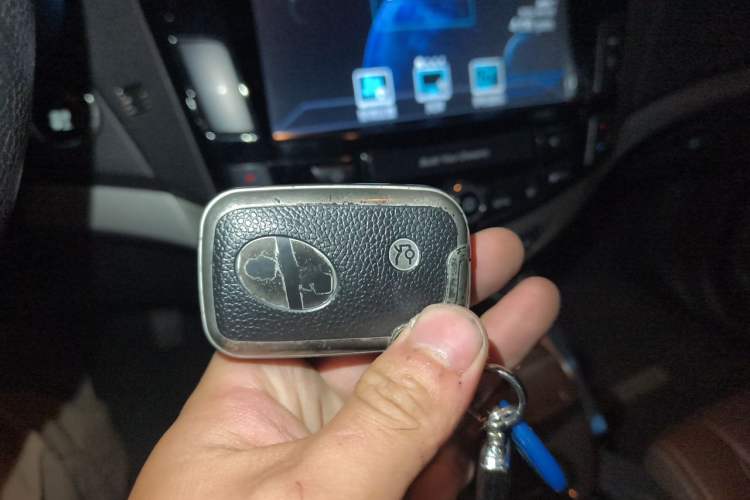 Used BYD S7 2015 2.0T Upgraded Automatic Flagship Version Vehicle Key