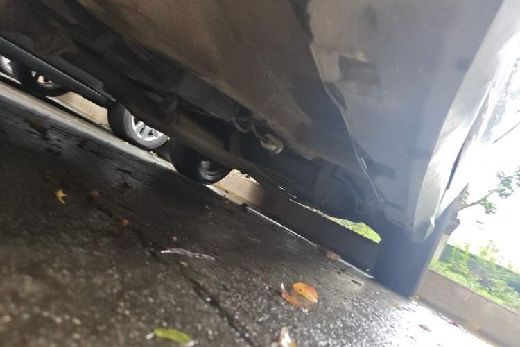 Used BYD S7 2015 2.0T Automatic Prestige Model Chassis Front Left